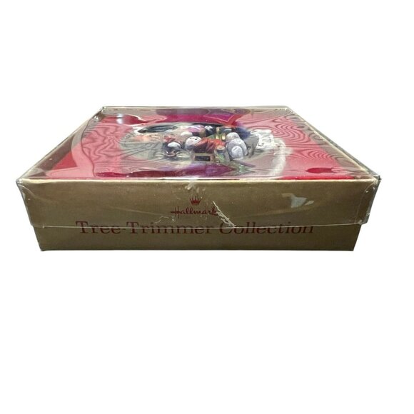 1977 Hallmark Nostalgia‎ Ornament Tree Trimmer Collection ￼Original Box - Picture 2 of 5